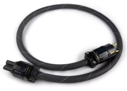 bFly-Audio - bPower CryoFly mit Furutech-Stecker Netzkabel