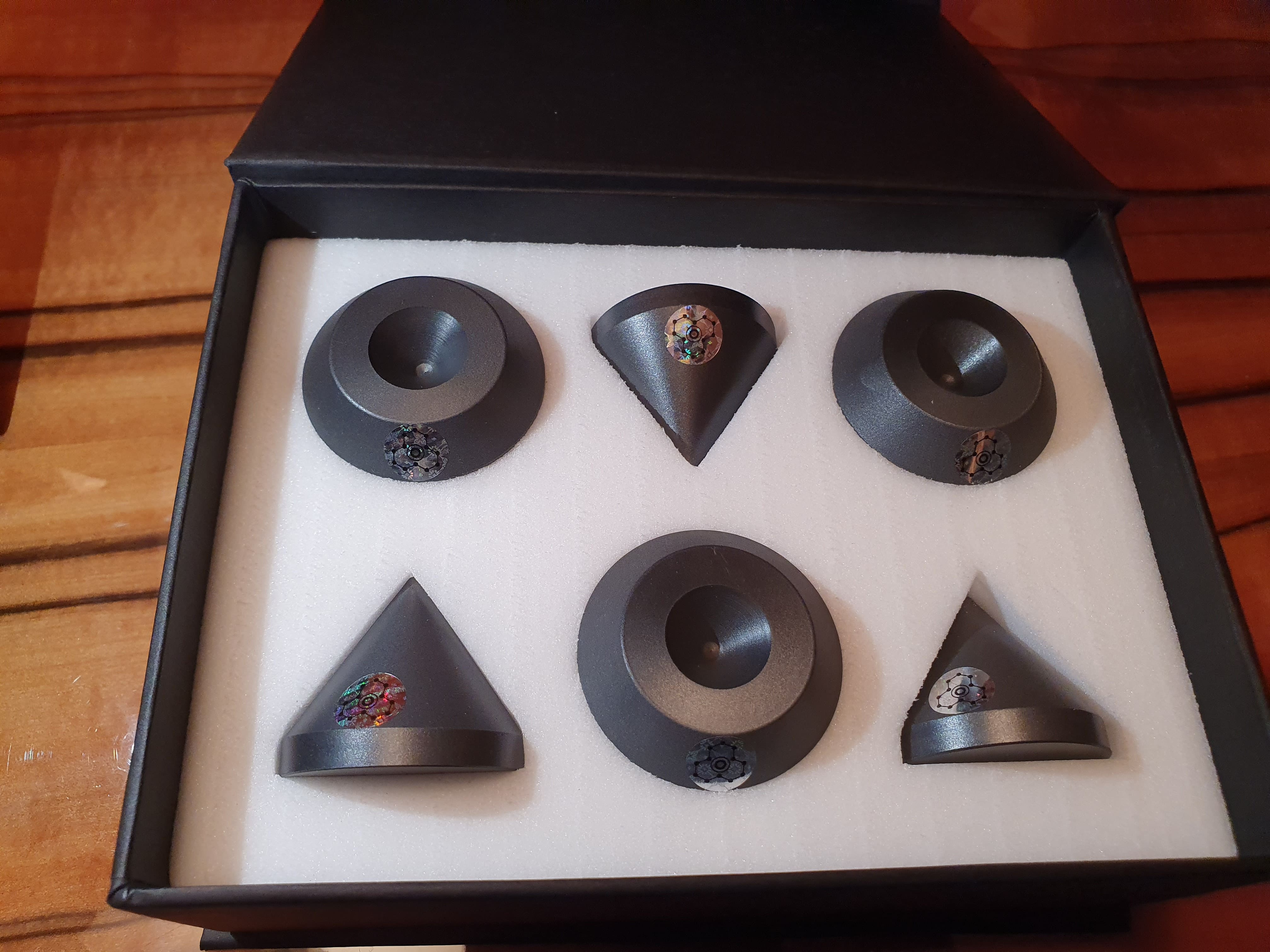 Graphite Audio - IC-35 Premium Isolation Cones - Hifi Studio Falkensee -  Berlin