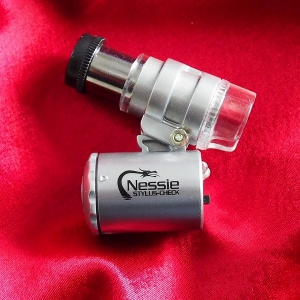 Nessie - Stylus Ceck Lupe