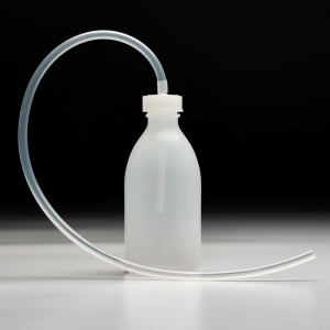 Nessie - Saugflasche mit Schlauch zur Tankentleerung