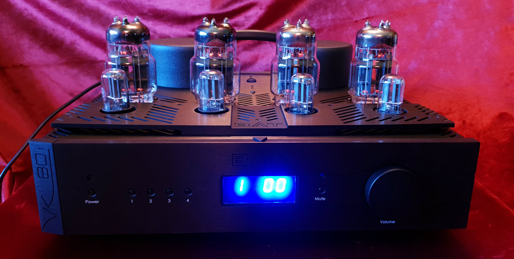 Toller Verstärker, schreibt Holger Barske in der LP 2/23 zum BAT (Balanced Audio Technology) VK 80i