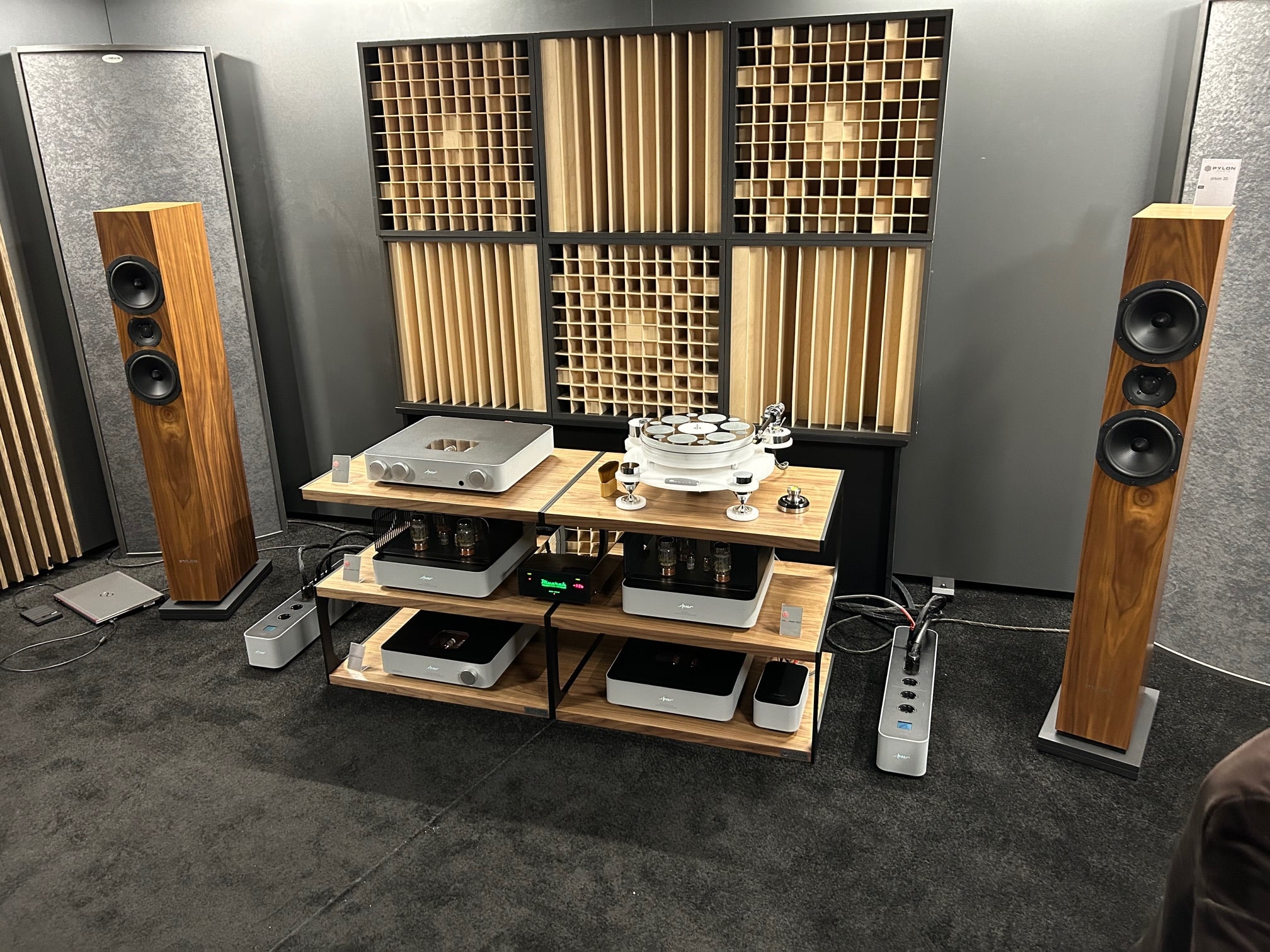 Impressionen von der Audio Video Show Warschau 25.-27.10.2024